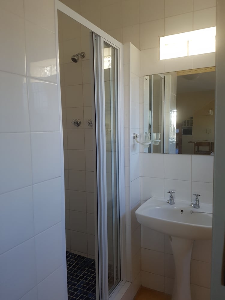 Melkbosch Guesthouse