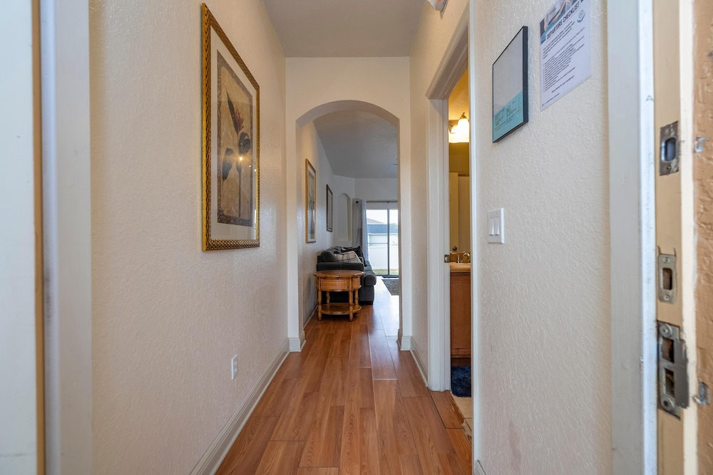3132 CA - Charming Townhome Retreat