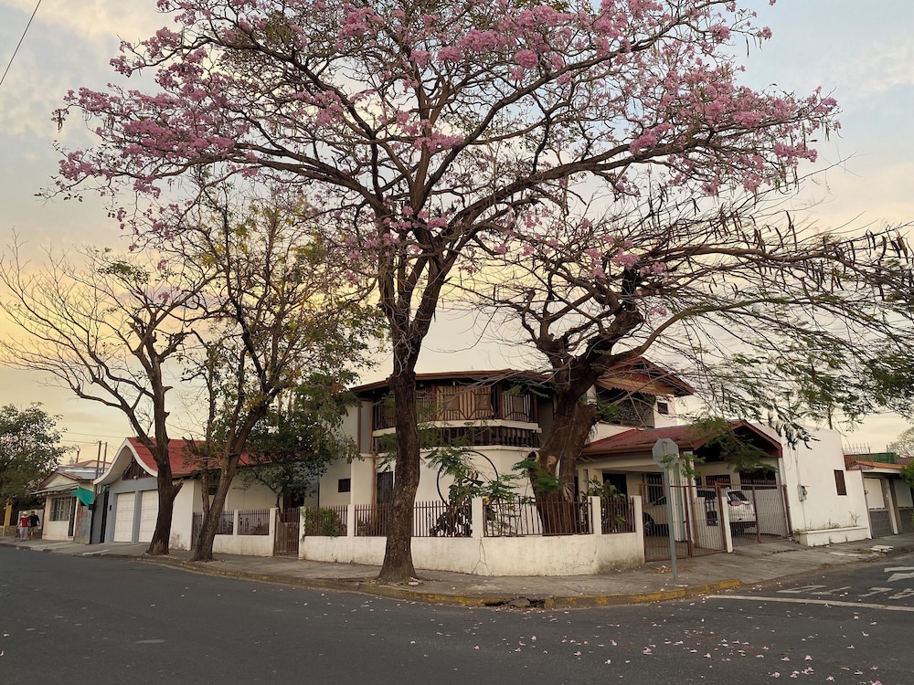 Casa Todah B&B