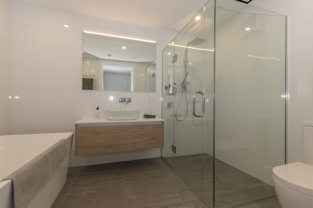 Wanaka Vacations - Release Wanaka - Apartment 26 - Property Image 1