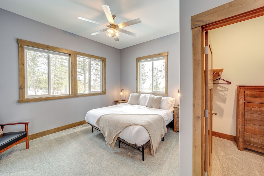 'chelan Mountain Retreat' Chalet w/ Fire Pit!