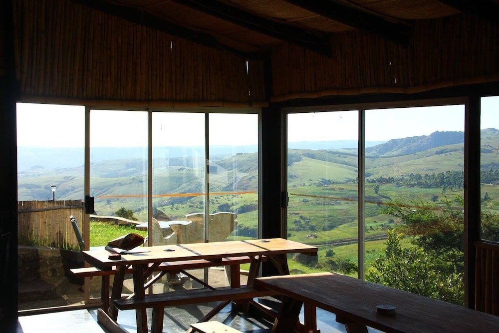 Sobantu Guestfarm  and Backpackers