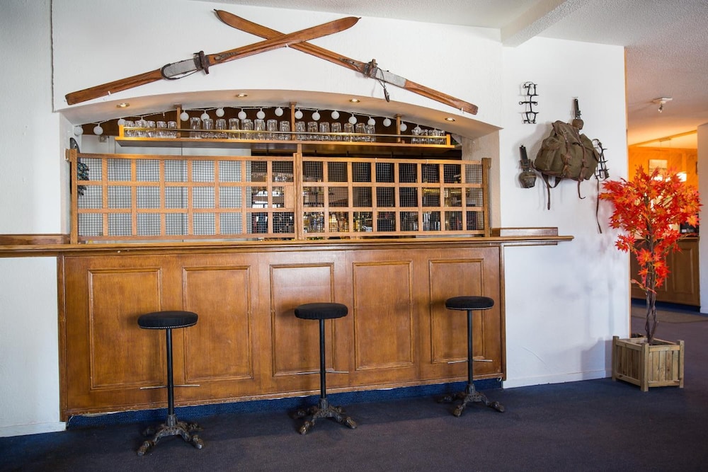 Valmeinier Vacations - Hotel L'Aigle - Property Image 6