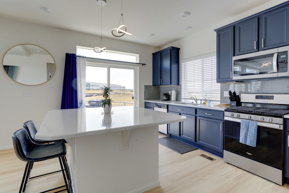 9 Mi to Airport: Pet-friendly Aurora Home w/ Deck