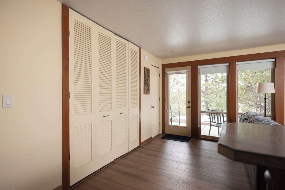 High Desert Retreat - For 4!