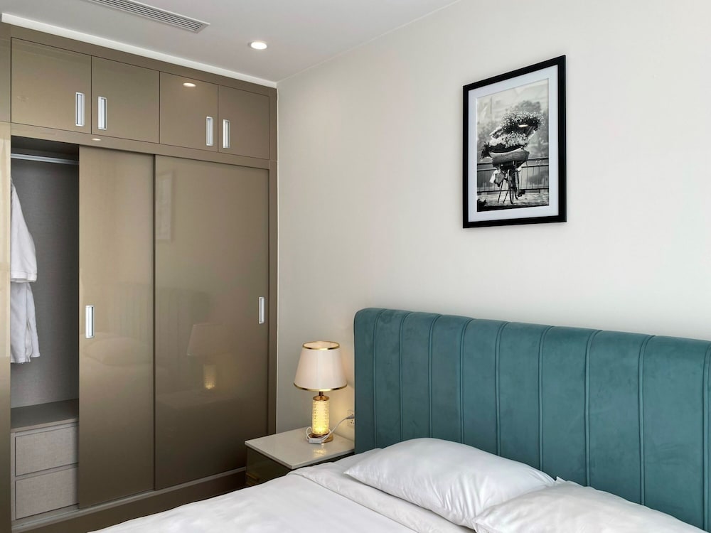 Vinhomes Westpoint Managed by Anstay Residence