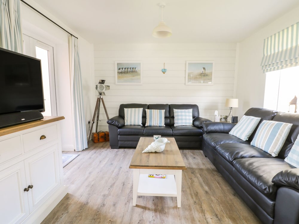 Coastal Cottage