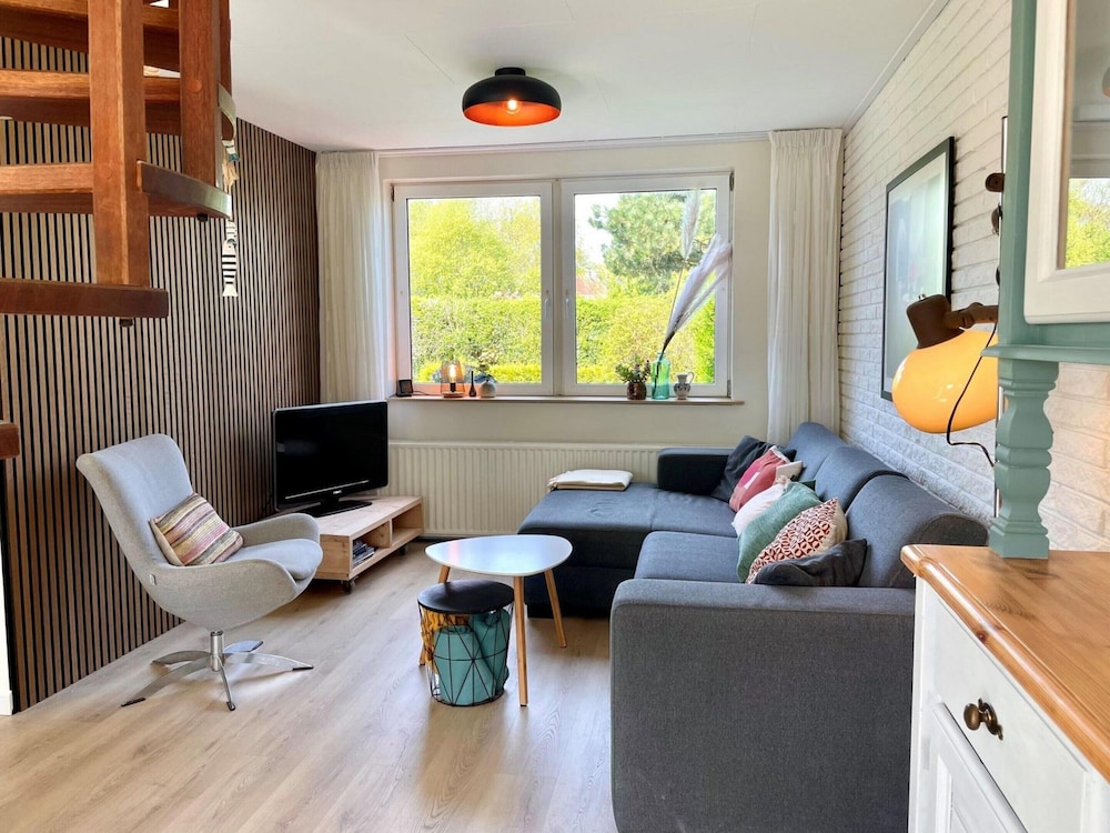 Relaxing Holiday Home Near Beach