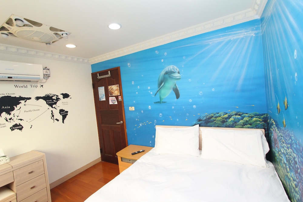 Peace Art Villa