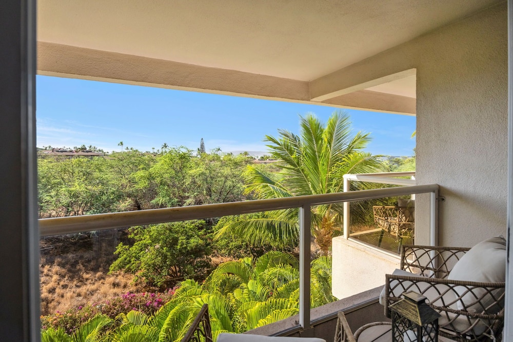 Kihei Beachside Resort Vistas