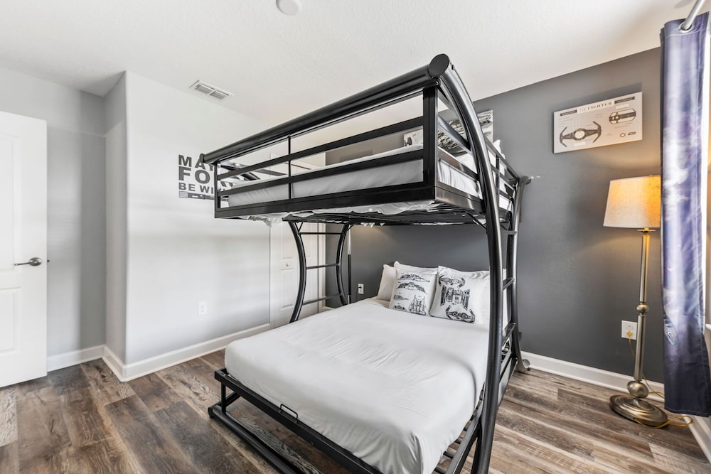 1417 Rolling Fairway Dr