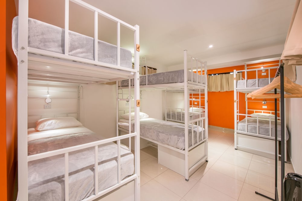 Hotel del Paseo - Hostel