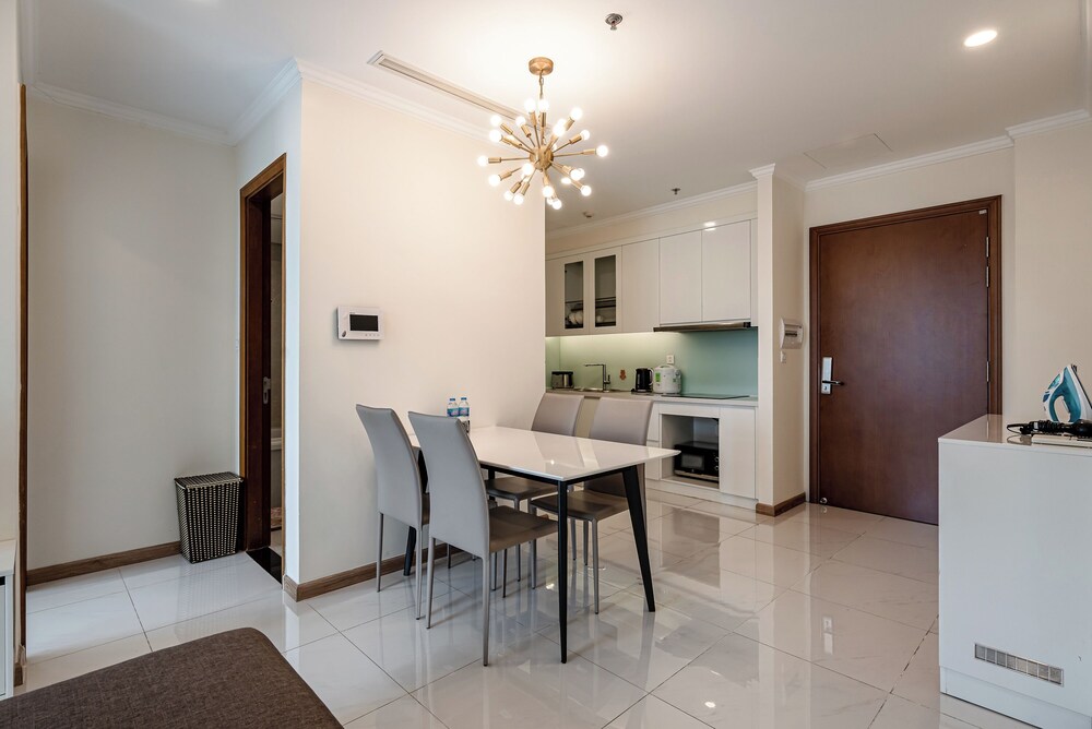 PD Pristine Apartment Landmark Plus