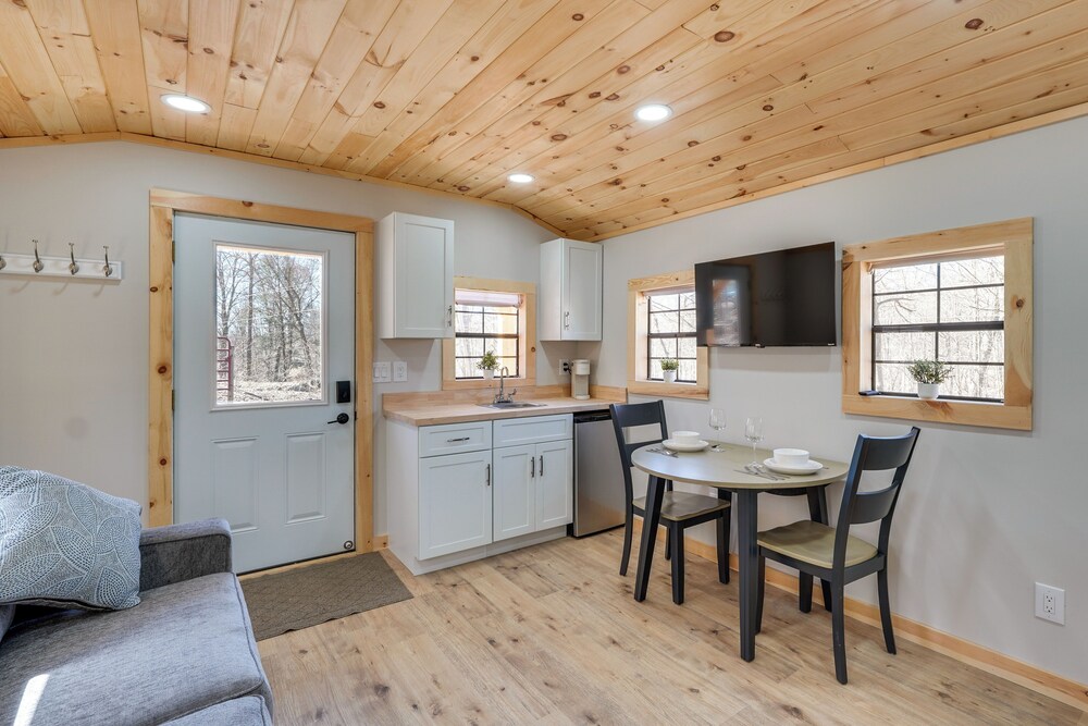 Close to Trails: Studio w/ Water Views