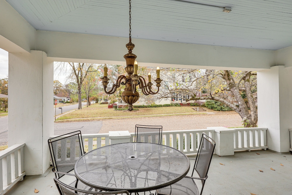 Walk to Dtwn Texarkana: Central Historic Home, photo 29
