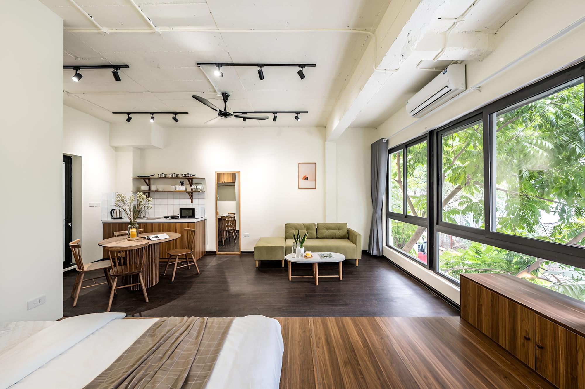 HOME KEY - Big Group with Rooftop Garden