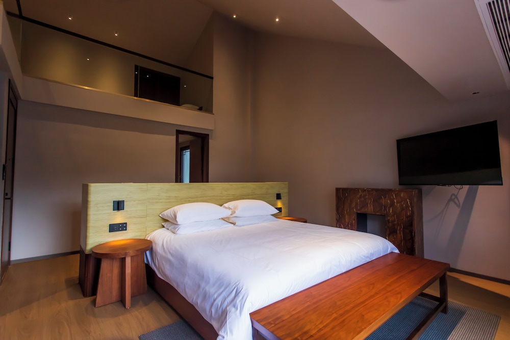 Wu Yi Creekside Homestay