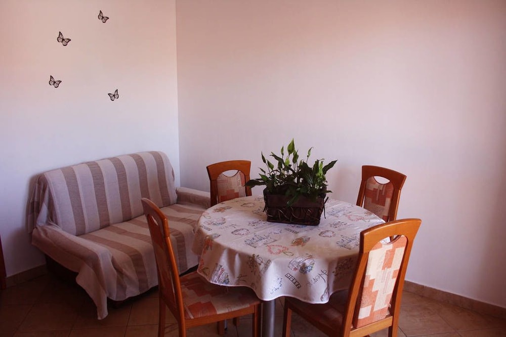 Burum Apartments