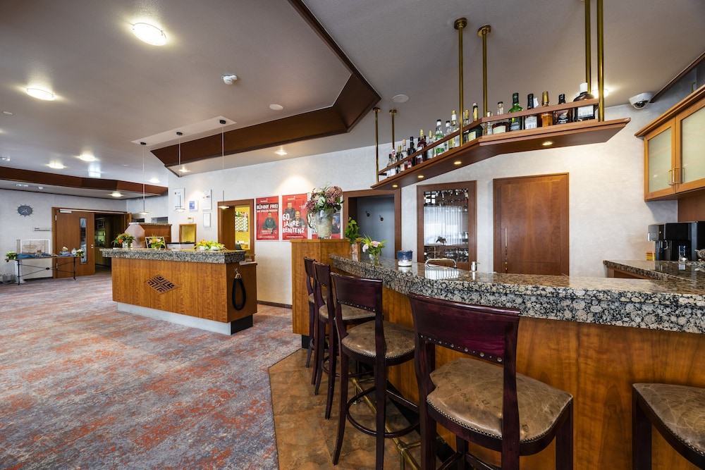 Stuttgart Vacations - TOP VCH Hotel Wartburg Stuttgart - Property Image 2