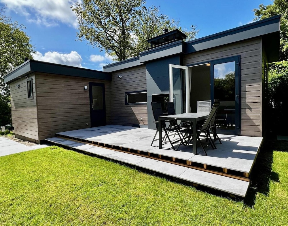 Unique Chalet for 5 With Garden