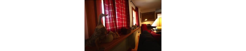 Maison Perriere