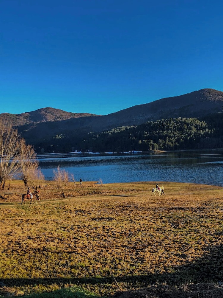 Casa Vacanze in montagna con Vista e Giardino Privato