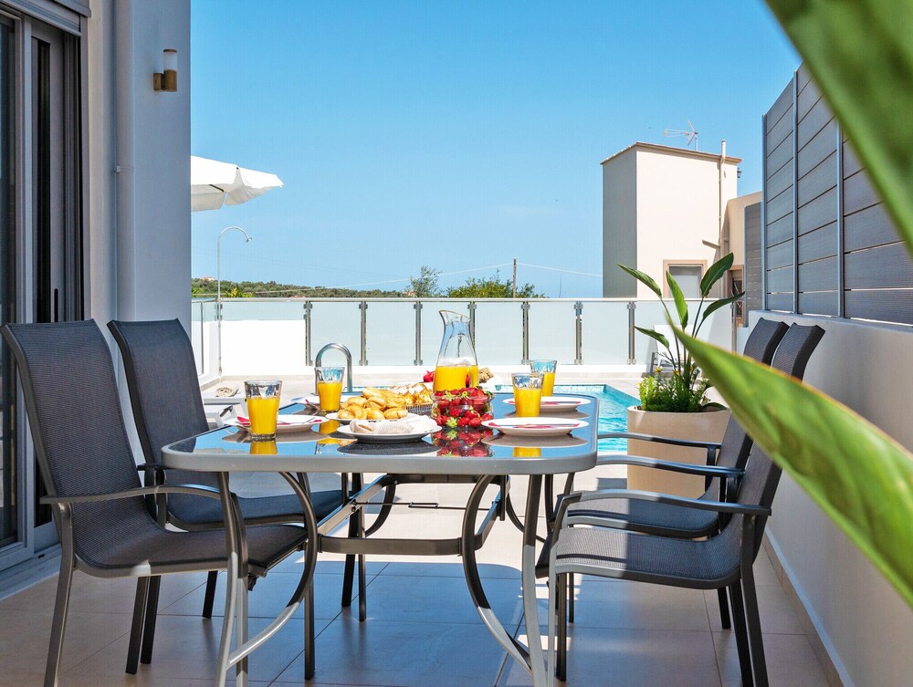 Bessie's dream Villa