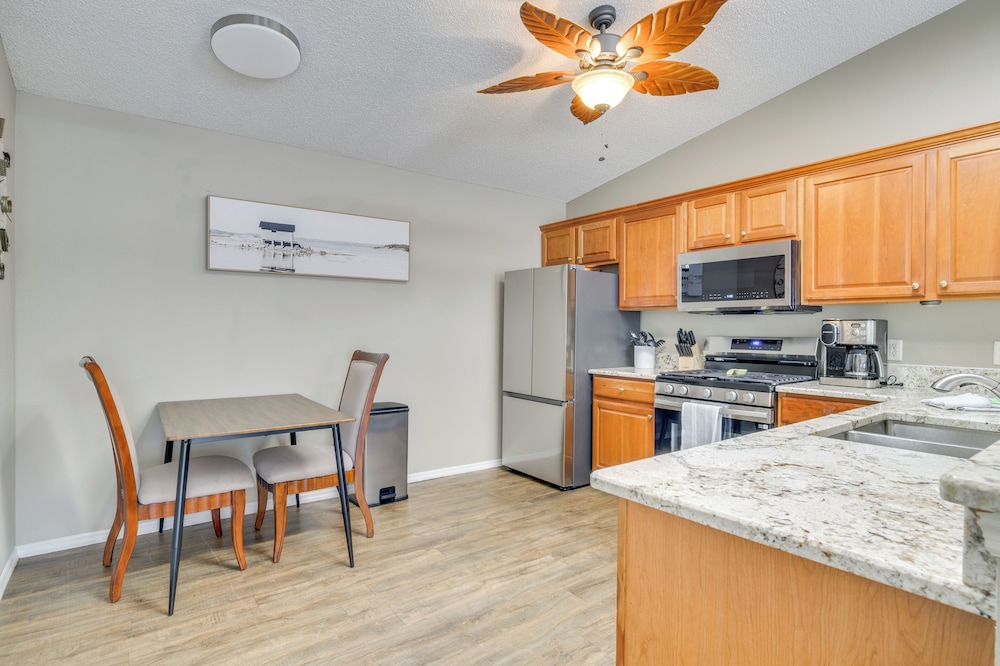 4 Mi to Lake Sumter Landing: Home in The Villages