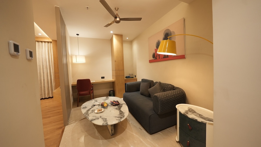 PRIDE ELITE RAIPUR