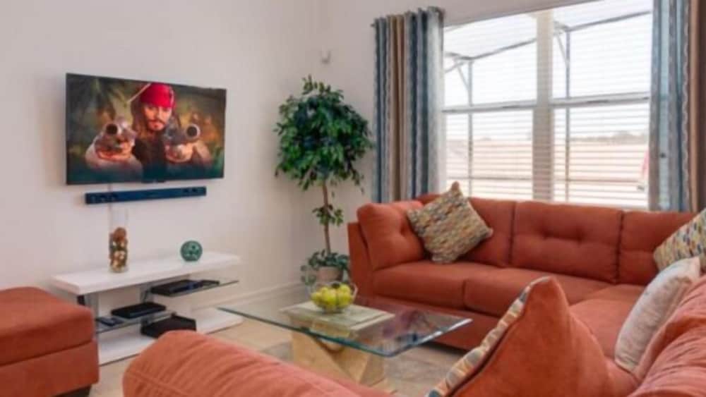 Dream Vacation Home With CDC Cleaning Standards! Stunning and Spacioud 6BD Villa Near Disney! #6av350 - Image 4