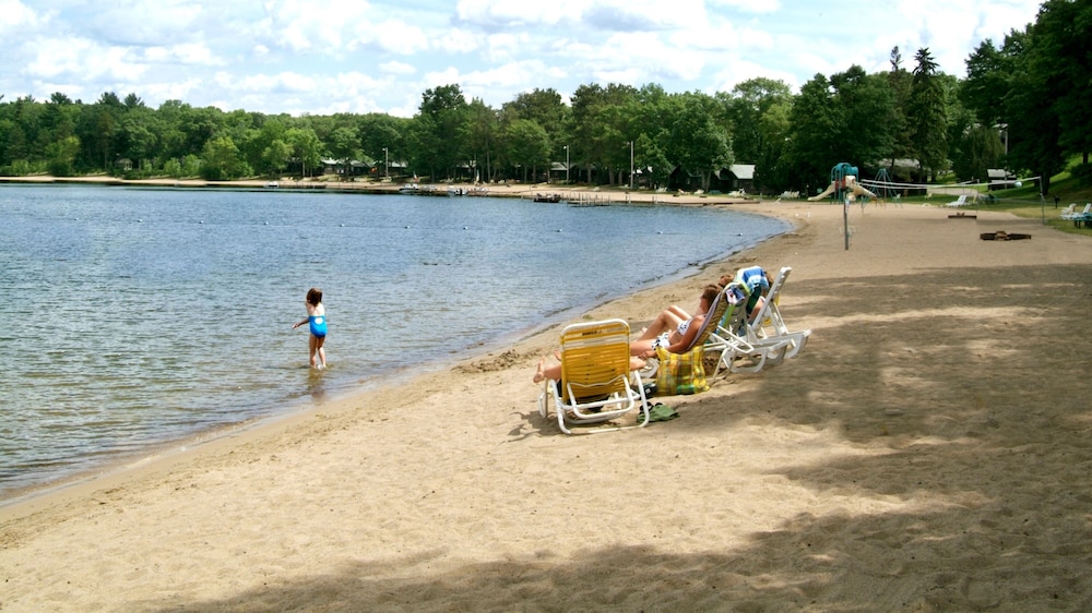 Cragun's Resort & Hotel