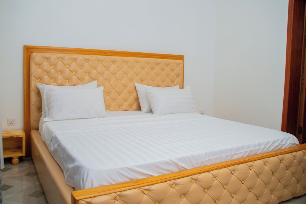 Rond Point Gorilla Boutique & Apartments