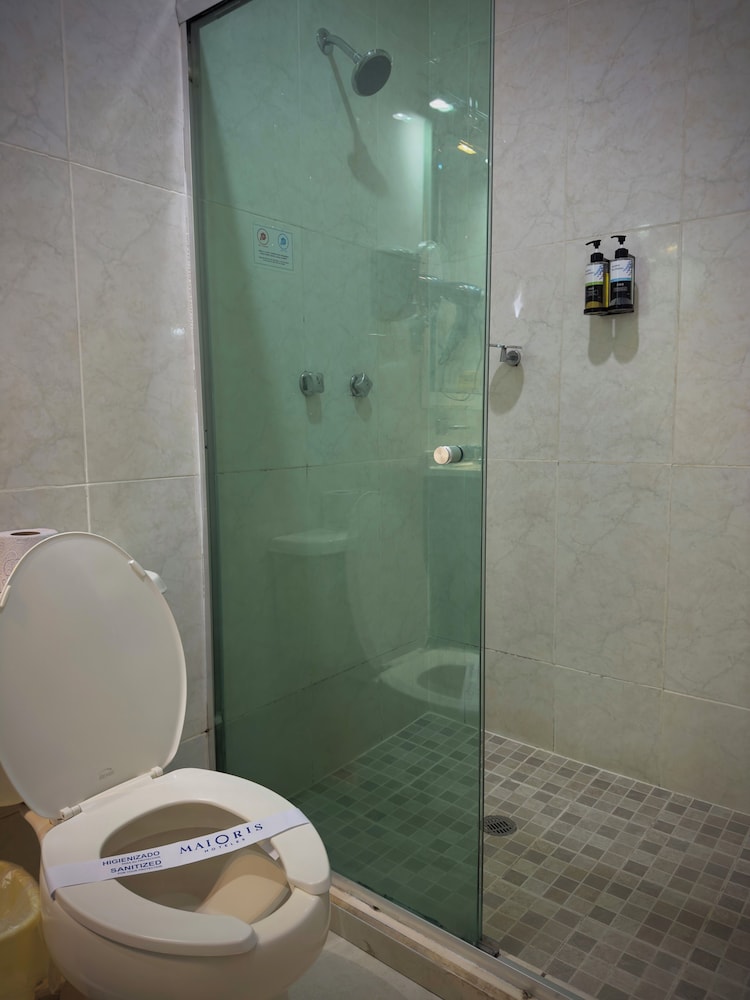 Culiacan Vacations - Hotel Maioris Jesus Kumate - Property Image 4