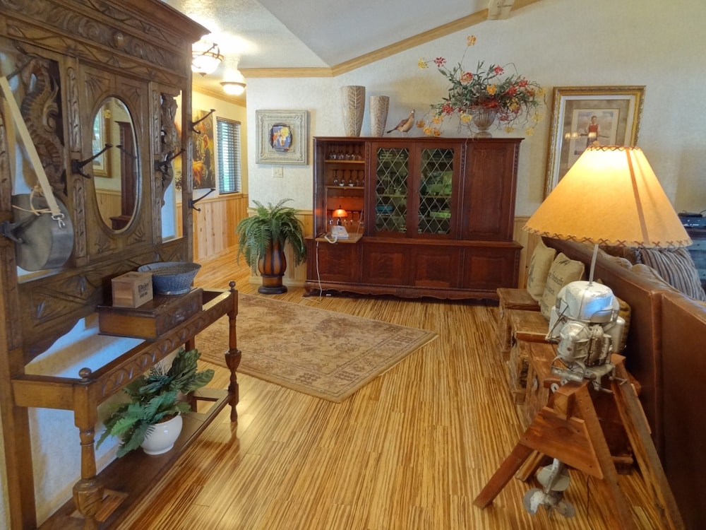 Photo 19