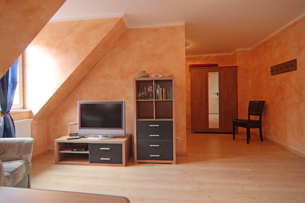 Wunderschoene Ferienwohnung an der Mueritz