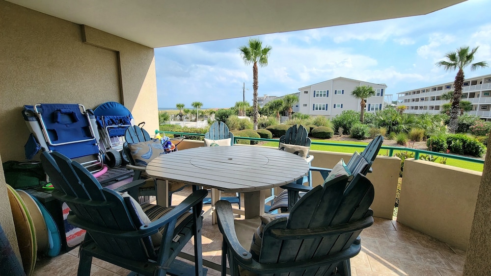 Desoto Beach Club 102