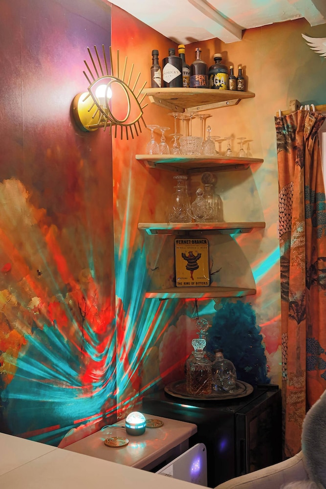 Artists Hideaway in Cowfold