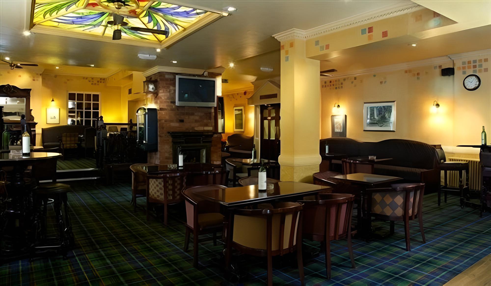 Westley Hotel