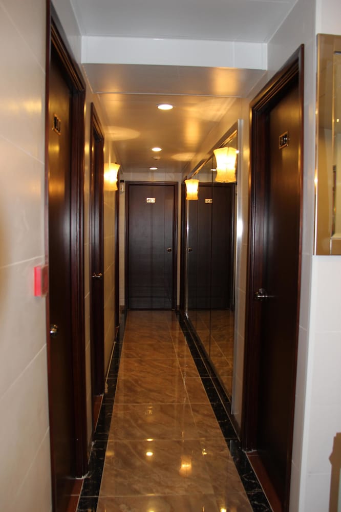 Comfort Guest House - Hostel