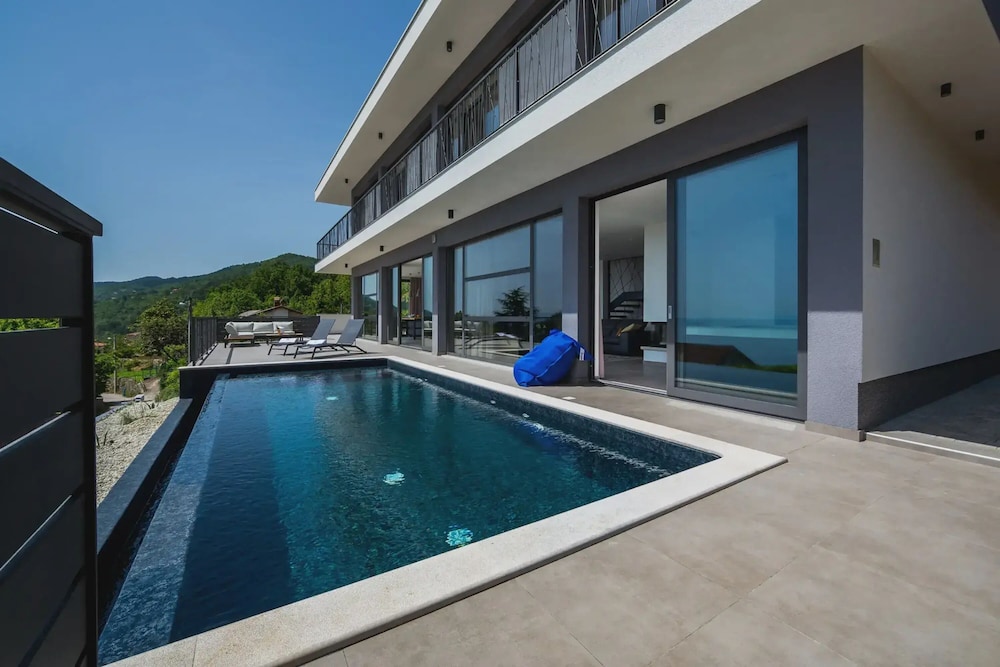 Villa The View Opatija Nearby Rijeka - Crovillas