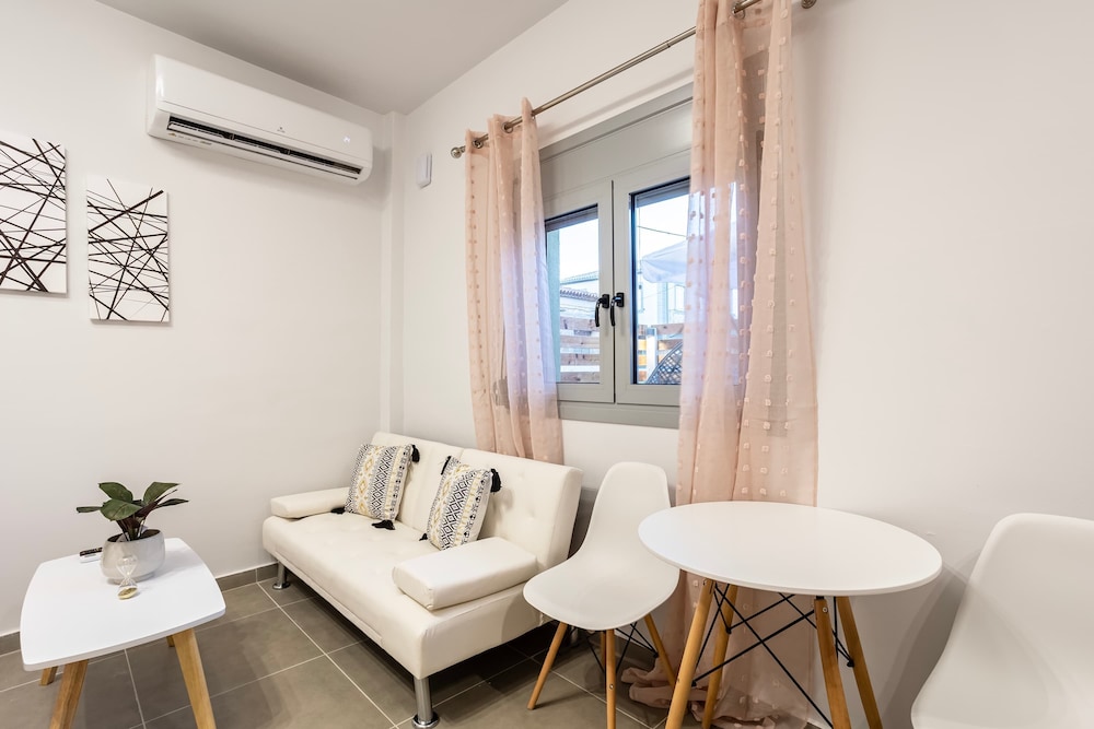 Filiatra Charming Urban Escapes Your Cozy Retreats