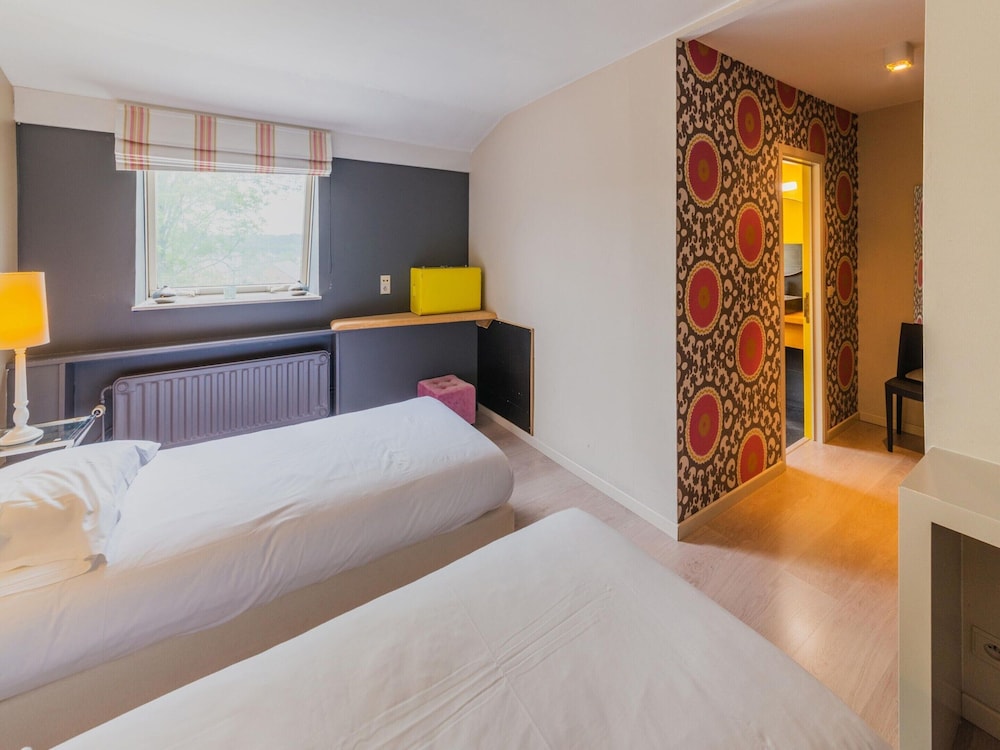 Spacious Villa Near Barvaux