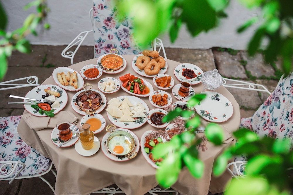 Ali Baris Pansiyon Cunda - Image 32