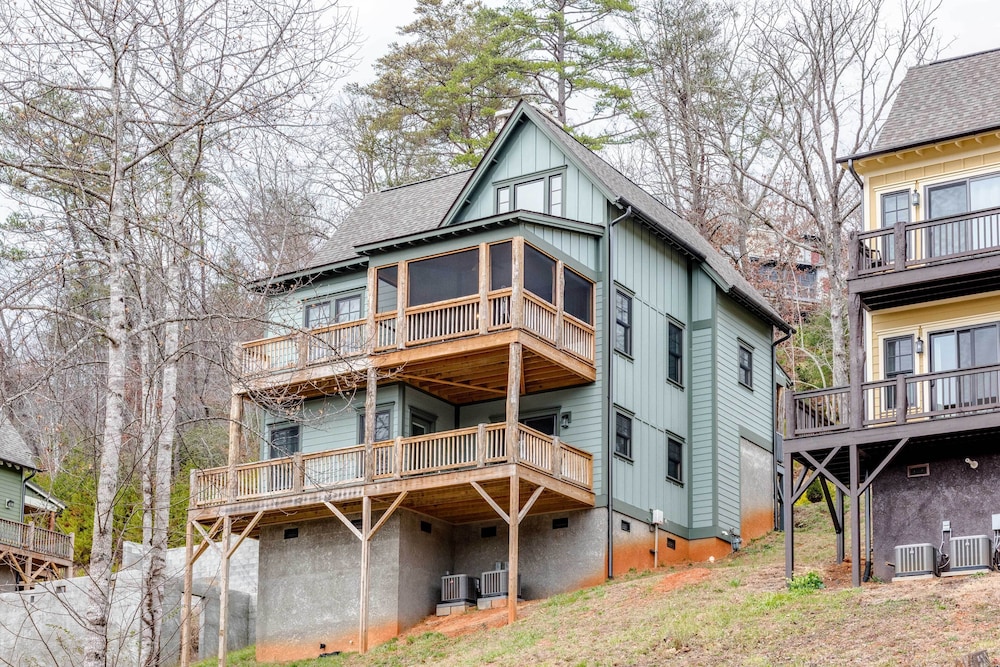 Game Room & Wraparound Decks: Cullowhee Home! view 2