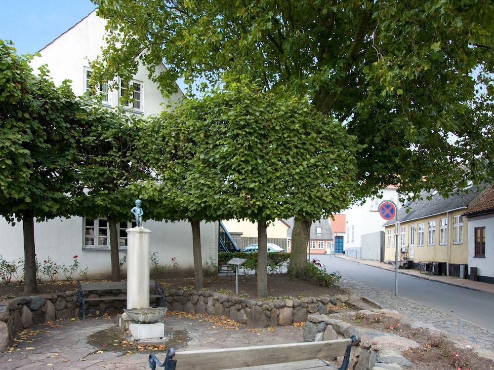 Photo 22