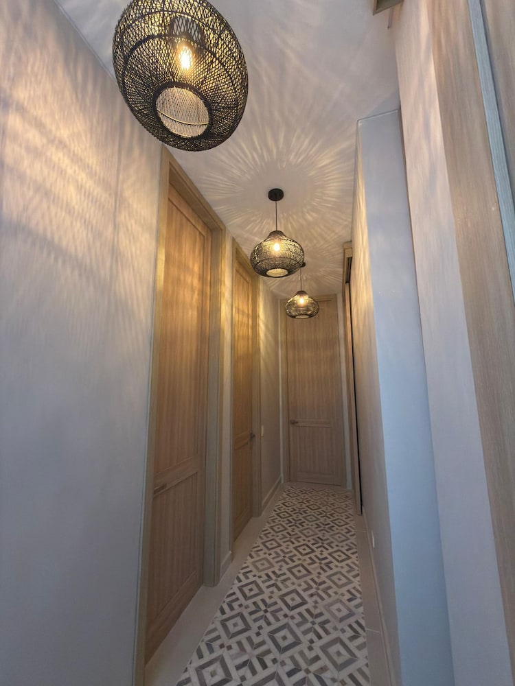 Apartamento Adalmar 804 con vista al mar