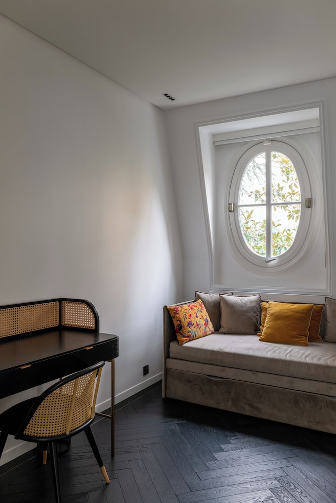 HIGHSTAY - Luxury Serviced Villa - Poincaré