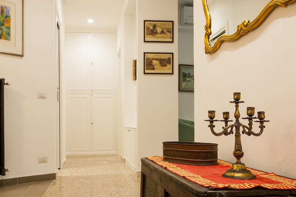 San Pietro Bright Apartment