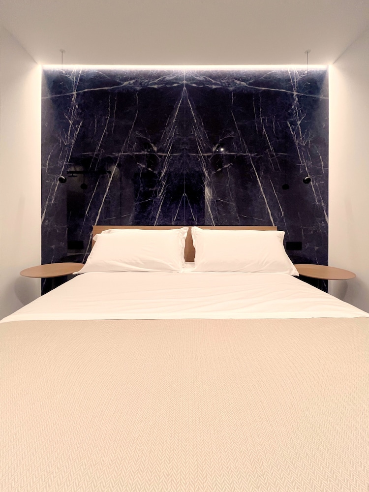Cefalù Luxury Suite