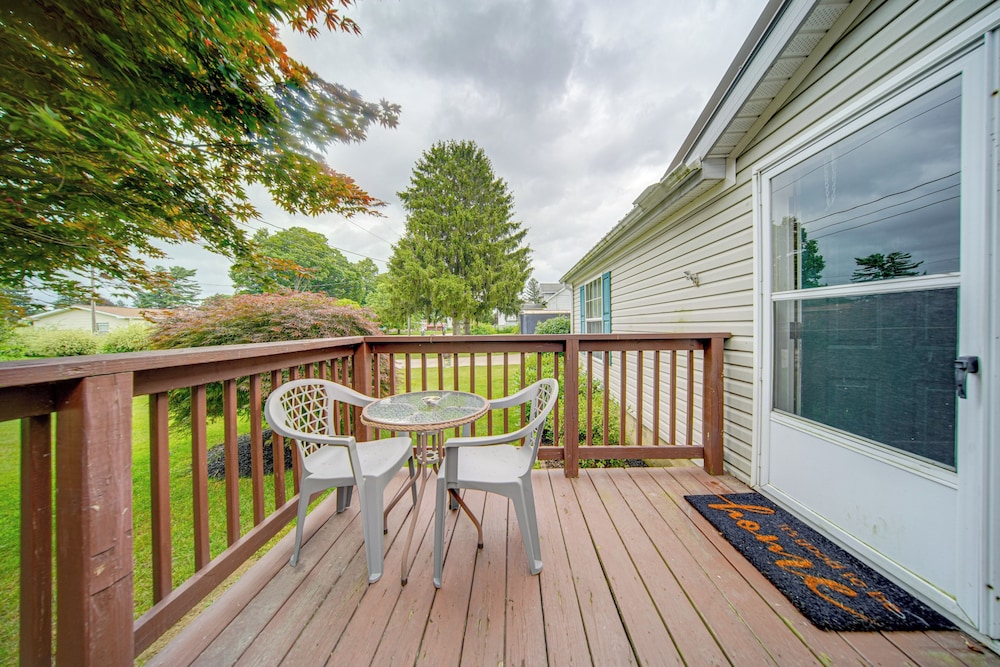 1 Mi to Lake Access: Erie Home w/ Private Backyard